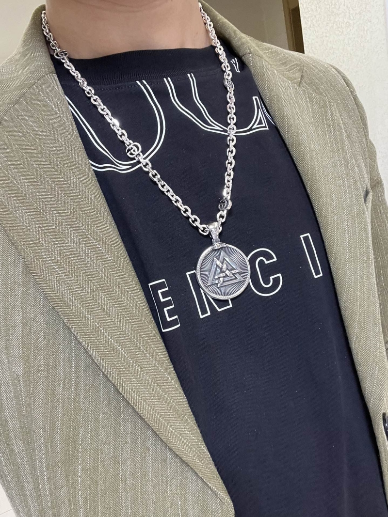 Gucci Necklaces